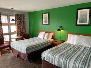 Pinebrook Motel - Lake George - 7