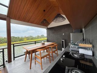 Paz Tropical Villa Ubud by Omkara Experience - Ubud - 4
