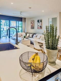 Palm Beach Luxury Getaway - Gold Coast - 5