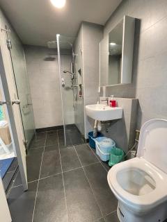 JQ Premier Suites T2 L11 - 3