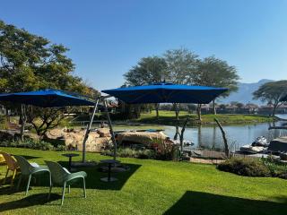 Pecanwood Exclusive Luxury Villa Hartbeesport Dam - Hartbeespoort - 6