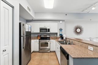 Shores of Panama 2327 - 1 BedroomBunks and Sleeper Sofa, Sunset View! Free Fun! condo - Panama City Beach - 8
