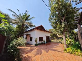 Yi Family Vacation Home - 0