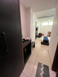 JB Residency Zirakpur Chandigarh !! Family Rooms ! lift ! Balcony ! Banquet ! Parking ! Top Rated & Most Awarded - Chandīgarh - 4