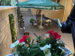 Center Apartments The Quiet Luxury 1 - Plovdiv - 3