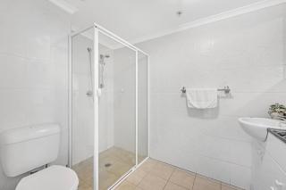 SKY View 2BR At Central Parramatta - Sidney - 4