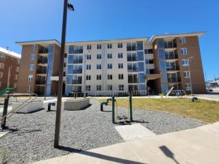 Hermoso departamento con 3 dormitorios y estacionamiento - 9