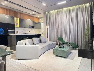 Brand New Smart Luxury 2 Bedroom Apartment with SWIMMING POOL and ALEXA - Lekki - 8