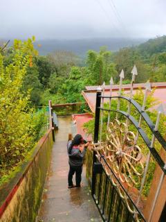 Mountain view stay - Madikeri - 1