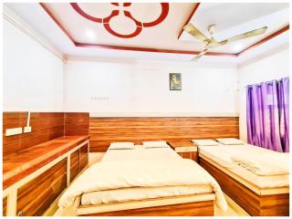MATHURA HOTEL SA N G A M # P A L A C E Near Shree Krishna Janm Bhumi - Parking Facilities - Fully Air Conditioning Hotel - BEST BUDGET HOTEL - Matura - 0