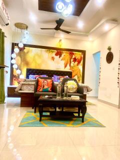 Premium Pent house with Hot bath Tub near ECity - Luxe KING size bed with Large Sitout area - Bangalore - 0
