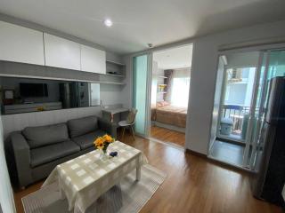 Stunning Condo - BTS On Nut - Pool, Gym, Wi-Fi - Bangkok - 6