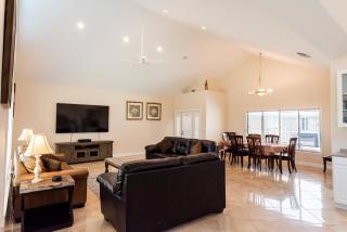 Golden Sands Emerald - Florida's Best - ALL Private Beachfront Estate with TENNIS-PICKLEBALL Court, Pool, Spa - Indialantic - 7