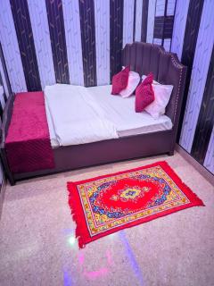 Gupta Homestay - Ayodhya - 0