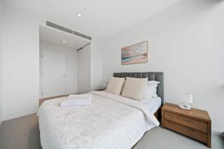 Luxury Perth CBD Apartment with Pool & Gym - Sleeps 3 - Perth - 5