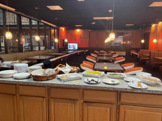 Quality Inn & Suites Salina - Salina - 9