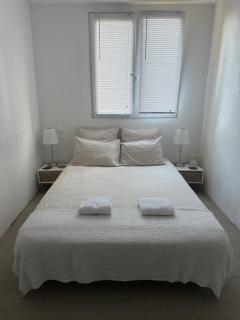 Location de chambre privée dans résidence sécurisée privée,parking gratuit , 1 minute du tramway, à 9 minute du centre ville, accessible à plusieurs transports - Nizza - 3