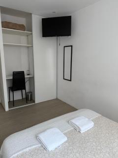 Location de chambre privée dans résidence sécurisée privée,parking gratuit , 1 minute du tramway, à 9 minute du centre ville, accessible à plusieurs transports - Nizza - 4