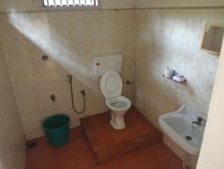 Lakeview Outhouse - Cochin - 0