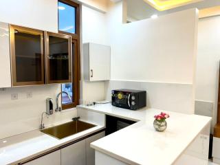 Private Luxury 1 BHK with AC and 2 bath at Brookfield - Bangalore - 5