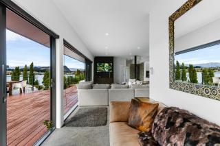 The Lookout - Lake Views - Wanaka - 7