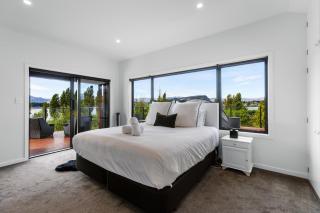 The Lookout - Lake Views - Wanaka - 8
