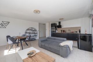 Lumaïa - Vue cité, terrasse & Piscine - 0