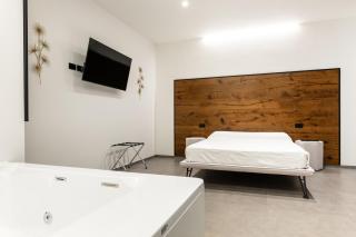 Luxury Suite New Look - 4