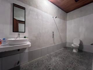 Rasta Homestay Ekas Bay - - 5