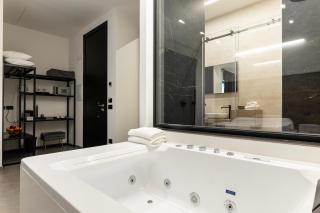 Luxury Suite New Look - 7