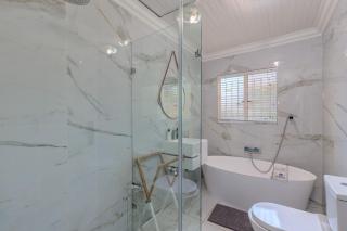 Entire Villa in Bryanston - Joanesburgo - 8