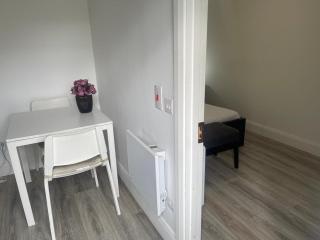 Cosy one bedroom apartment - 8