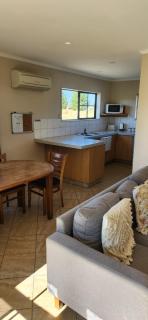 Pinegrove Cottage - Unit2 - Twizel - 2