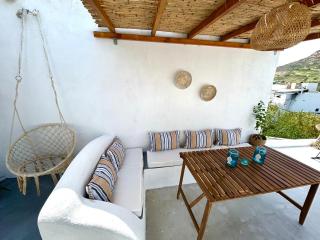 Babatseratsi skyrian studio 1 - Skyros - 6
