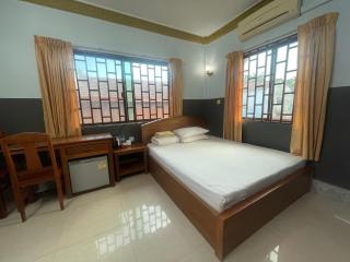 Apsara Guest House Kampot City - Kampot - 8