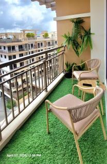 North Breeze Stacation - 2BR Penthouse Condo with Balcony and View - Baguio - 8