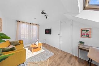 Stylish Nunhead Flat with Private Balcony - 5
