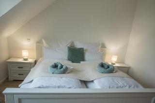 DANESSI-Familie,Balkon,Parkplatz,Top Ausstattung,2 Bäder,Waschmaschine,Spülmaschine,Arbeitsplatz-Perfekt für Urlaub und Business mit der Familie - Straßenhaus - 0