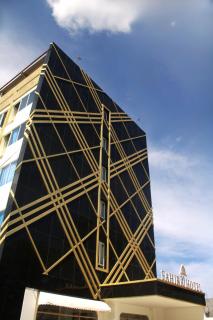 Fahira Hotel Syariah Padang - 2