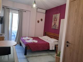Poppy Beloni - Chania - 9