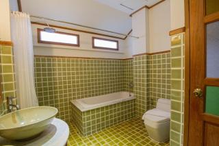 Rich Lanna House - 7