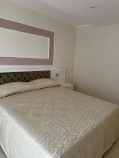 Bernini House Naples - Napels - 6
