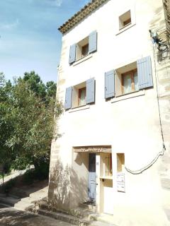 Maison de village avec superbe terrasse en pierre - Caromb - 9