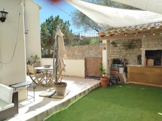 Maison de village avec superbe terrasse en pierre - Caromb - 8