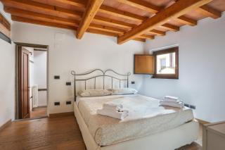 The Tower Suite next to Uffizi Gallery - Florence - 4