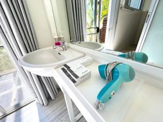 3B Boutique Hotel & Restaurant - 3