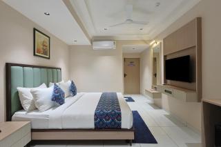 Hotel Royal Town - 9