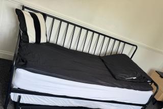 Flexy Room Located 2 Minutes From Gloucester Royal Hospital - - 9