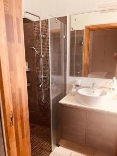 Magnifique penthouse jacuzzi vu ocean - 7