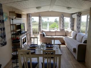 Mobile Home - Vue Baie de Bonne Anse - La Palmyre - 2ch, clim, 6 pers - Les Mathes - 3